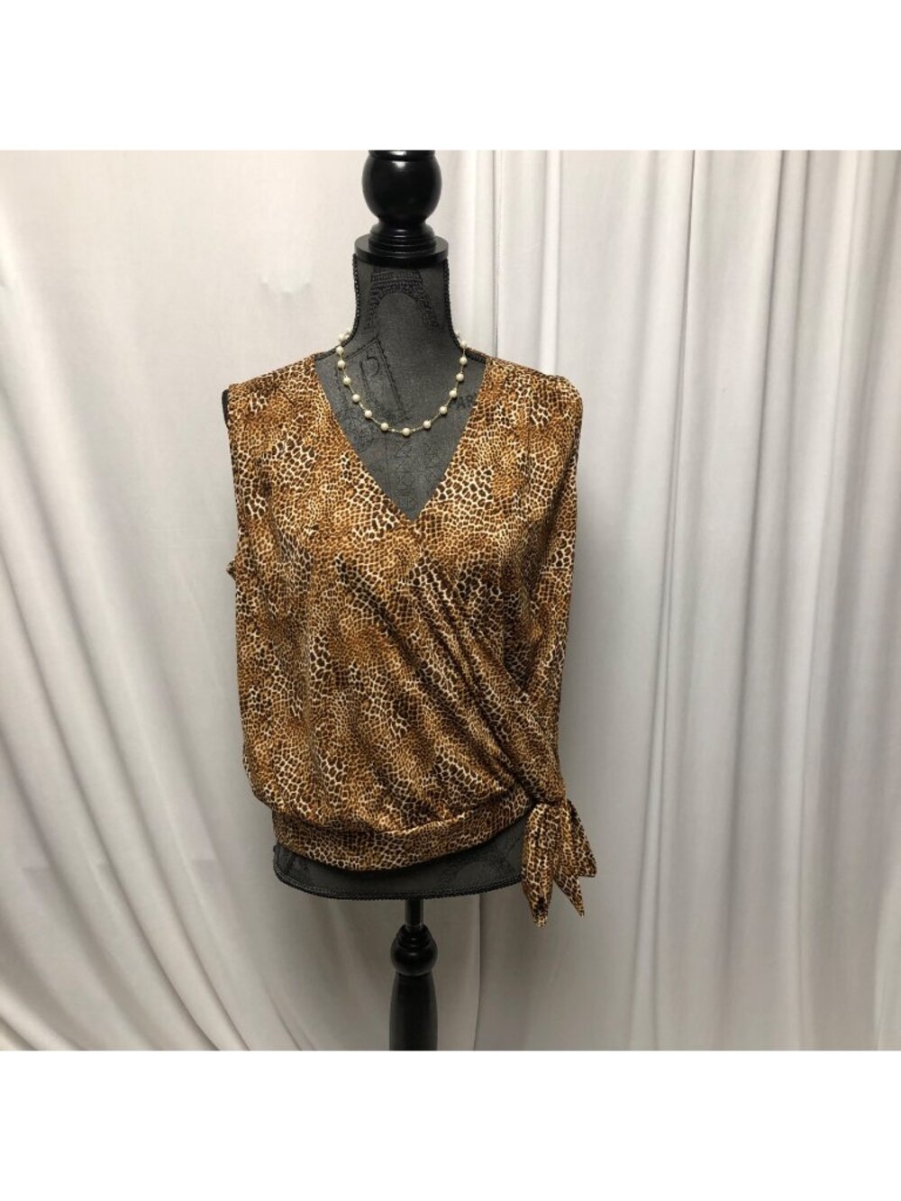 Worthington Leopard Print Wrap Blouse Womens Size Large Sleeveless Stretch Top